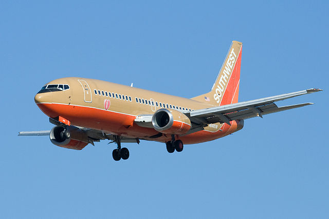 720px-Classic_Colors_Southwest_Airlines